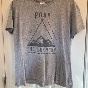 Roam the unknown tee